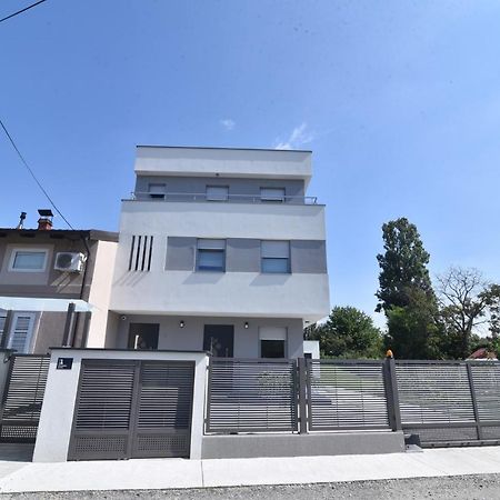 Villa Mami Ζάγκρεμπ Εξωτερικό φωτογραφία